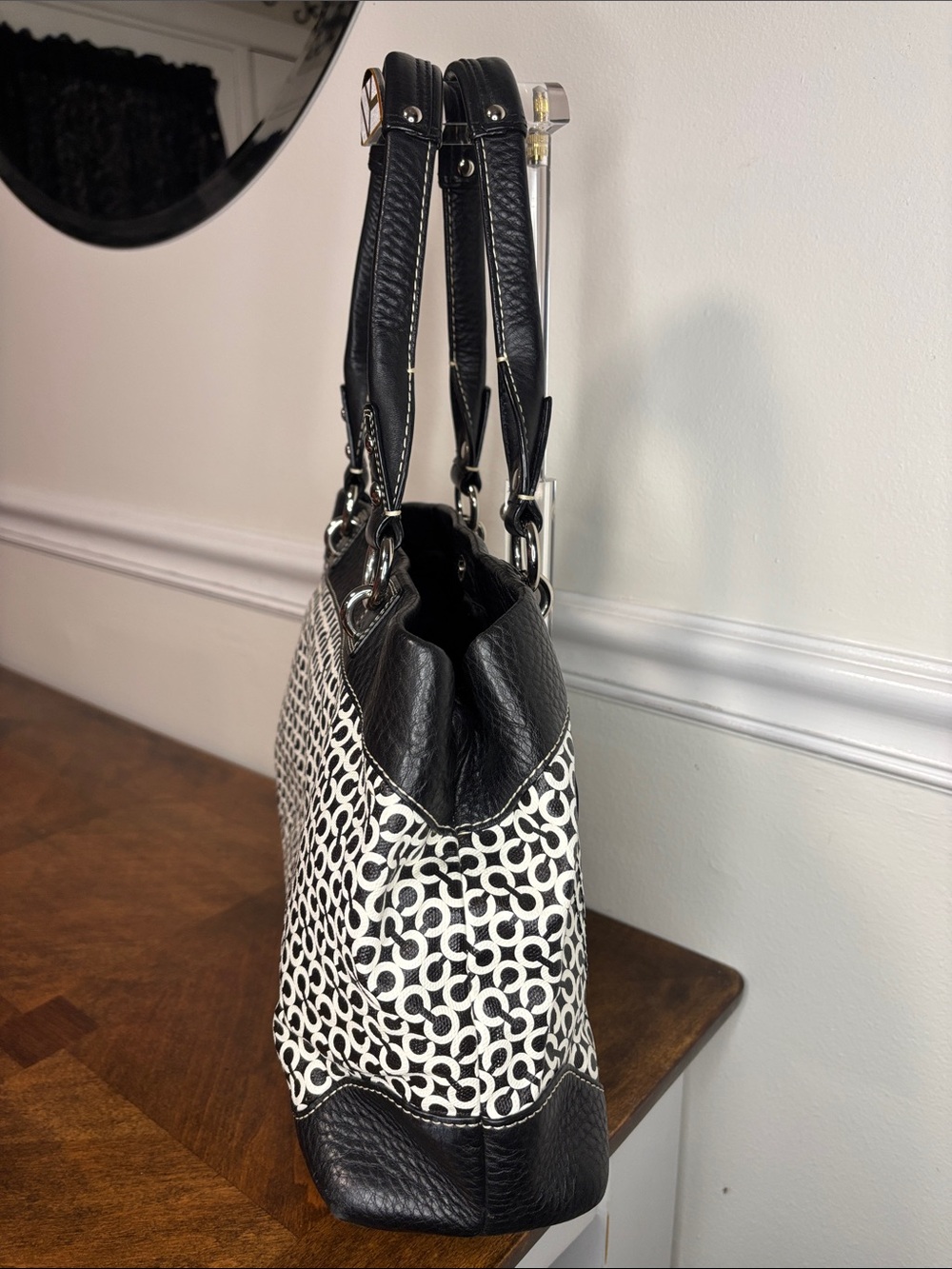 Coach Penelope Op Art Signature Shoulder Bag in classic black and white EUC - Picture 8 of 16